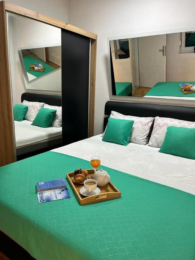 Stan Na Dan Kozarska Dubica Apartment Bosanska Dubica Екстериор снимка